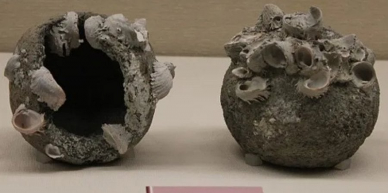 Дивна технологія. Біля Великої Китайської стіни знайшли десятки середньовічних кам’яних гранат