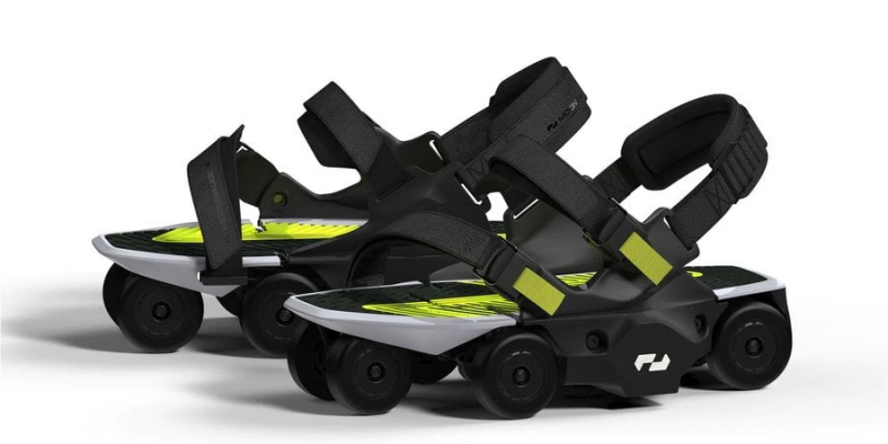 Як у науковій фантастиці. Американський бренд показав нові роботизовані черевики-прискорювачі - відео