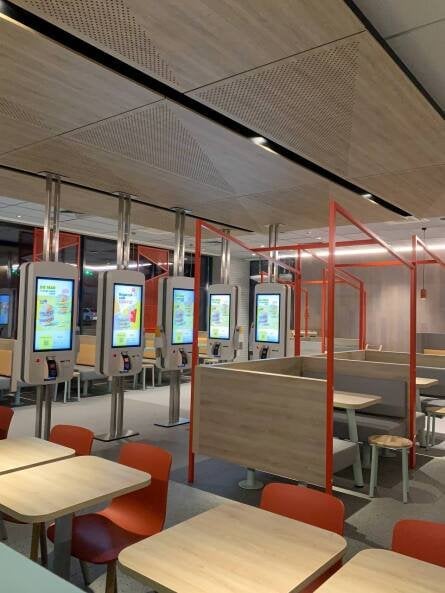 McDonald’s відкрив новий ресторан на трасі Київ-Чоп — фото